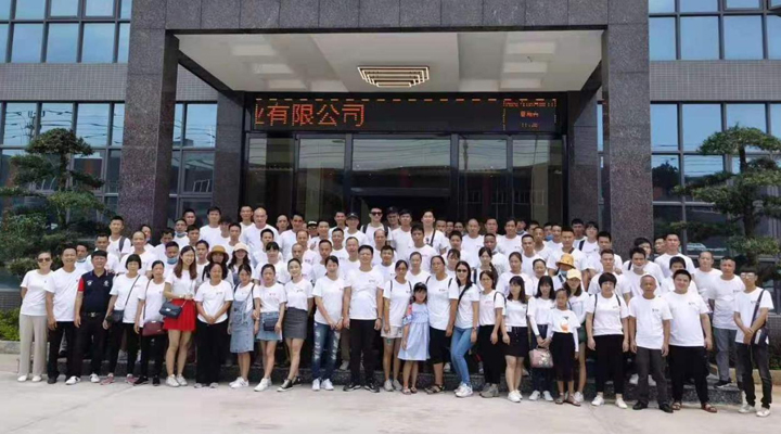 顺景买球赛十佳排行榜与客户深入合作，与客户一同成长